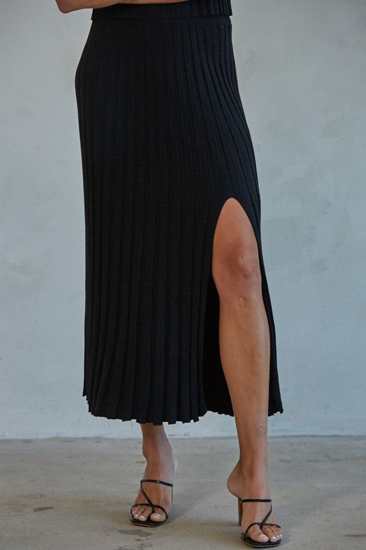 Rib Knit w/Slit Midi Skirt - Black