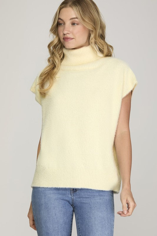 Sleeveless Turtleneck Sweater Top - Cream