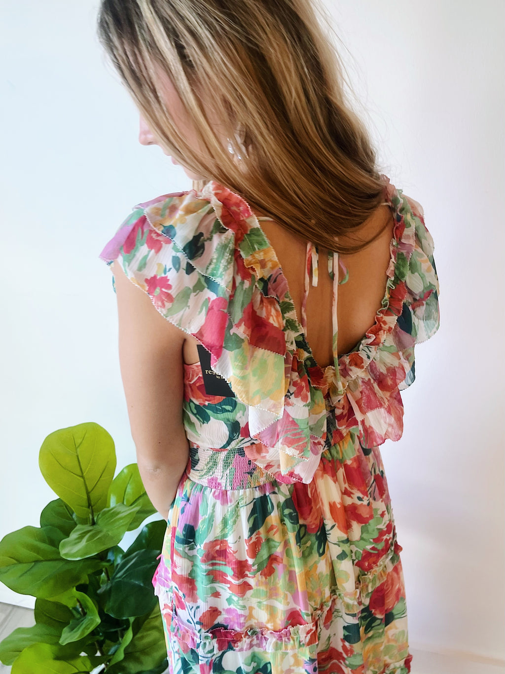 Ruffle V-Neck Floral Dress - Scarlet