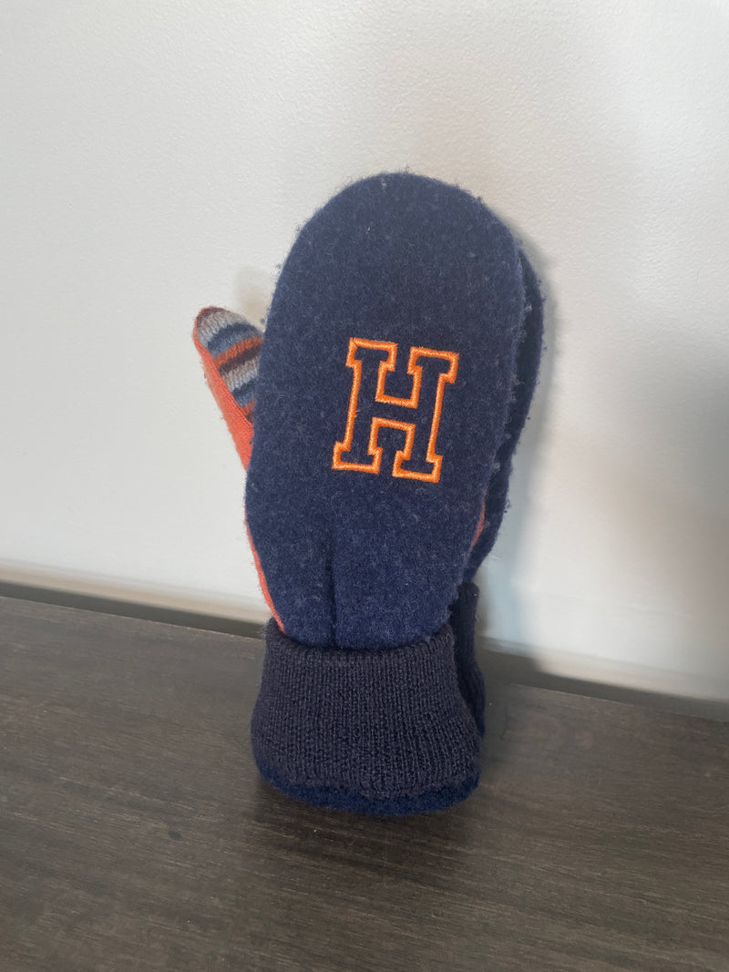 Wear-it-Again Wool Mittens - Hope "H"