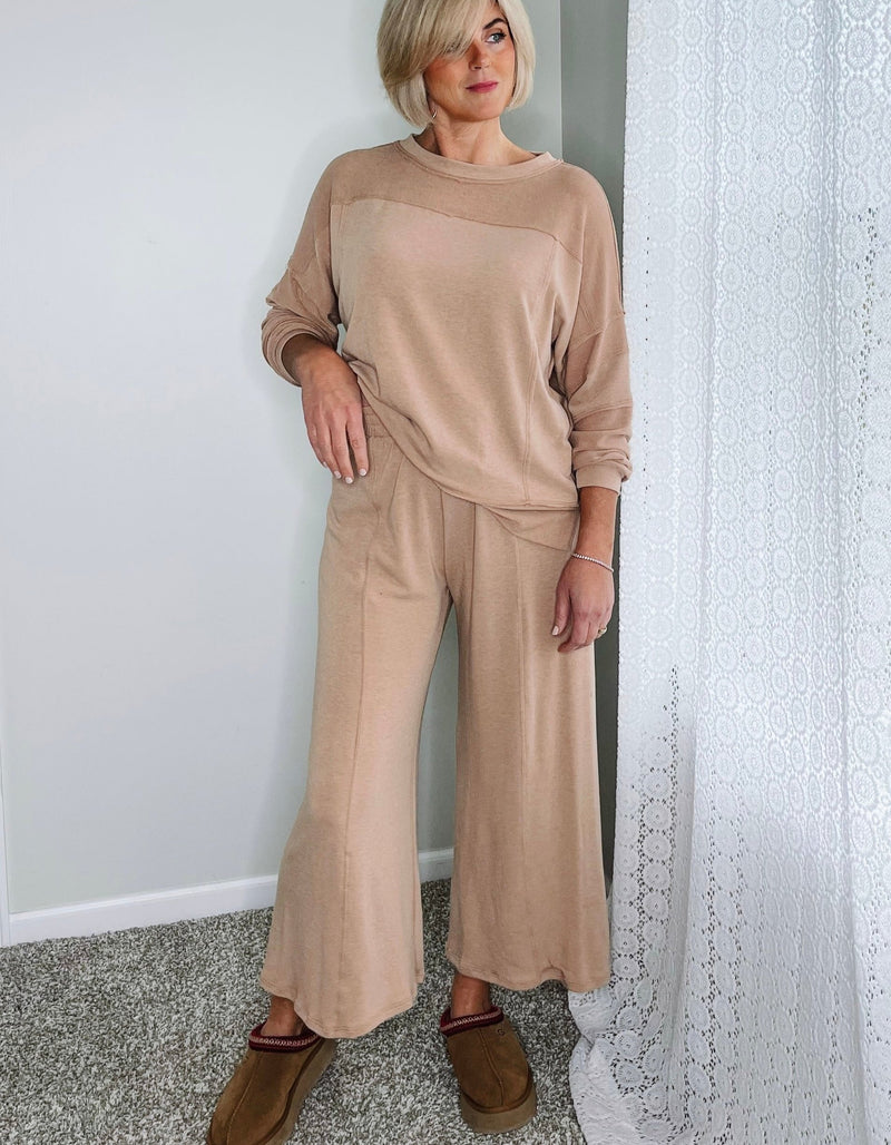 Elastic Waist Wide Leg Pant - Mocha