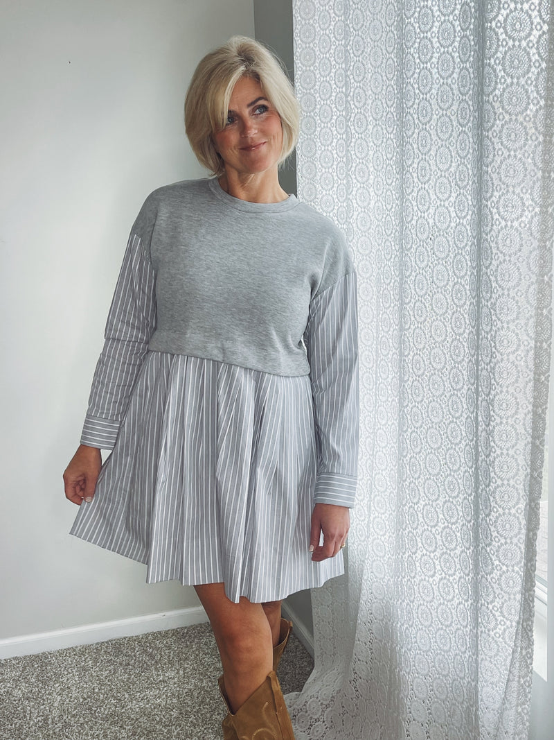 Contrast Terry Pleat Dress - Grey