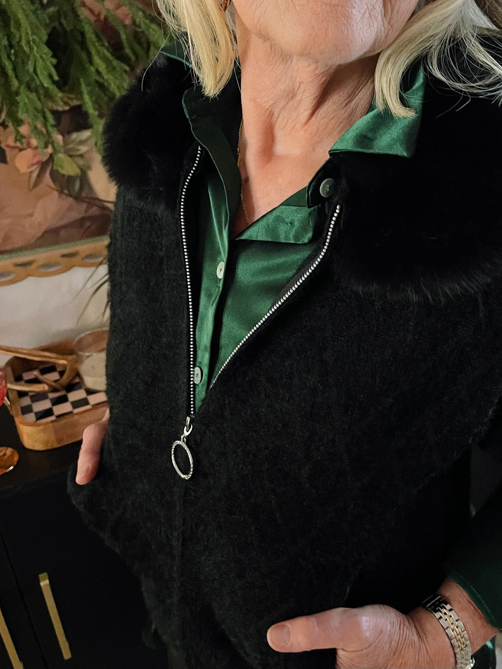Faux Fur Collar Zip-up Cardigan - Black