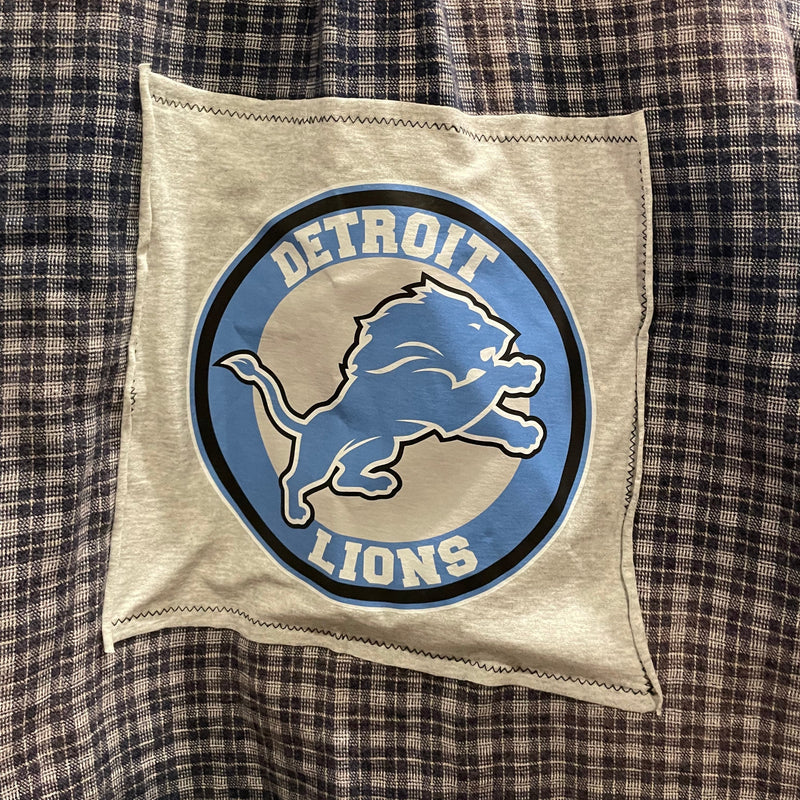 Graphic Back Flannel - "Lions" Circle Logo 4