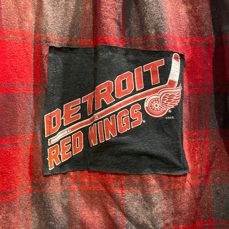 Graphic Back Flannel - Redwings "Hockey Stick"