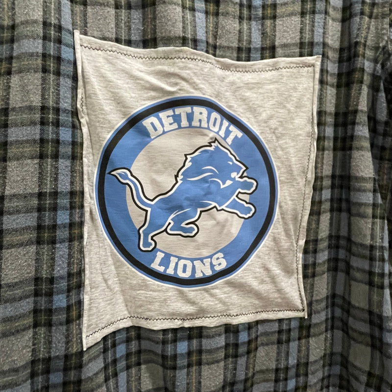 Graphic Back Flannel - "Lions" Circle Logo 2