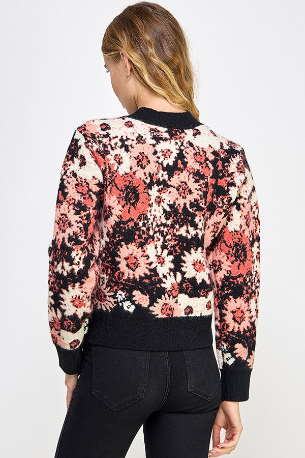 Contrast Accent Flower Jacquard Sweater - Black