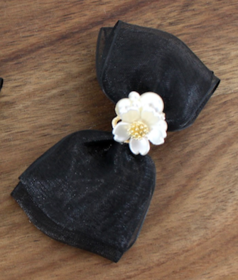 Flower Pearl Hairclip Bow - Black